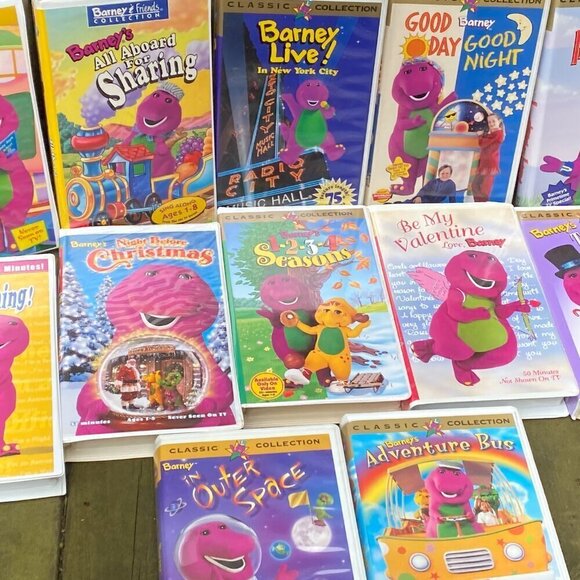 LOT OF 12 Vintage 90s Barney VHS Tapes - Barney in Space, Barney Live, Barney - Picture 5 of 12